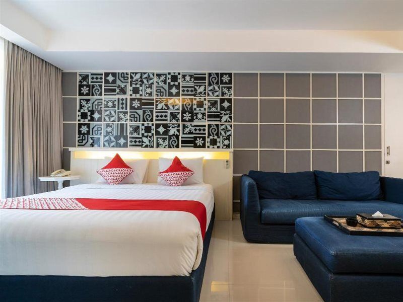 The Kanjeng & Hotel 4*